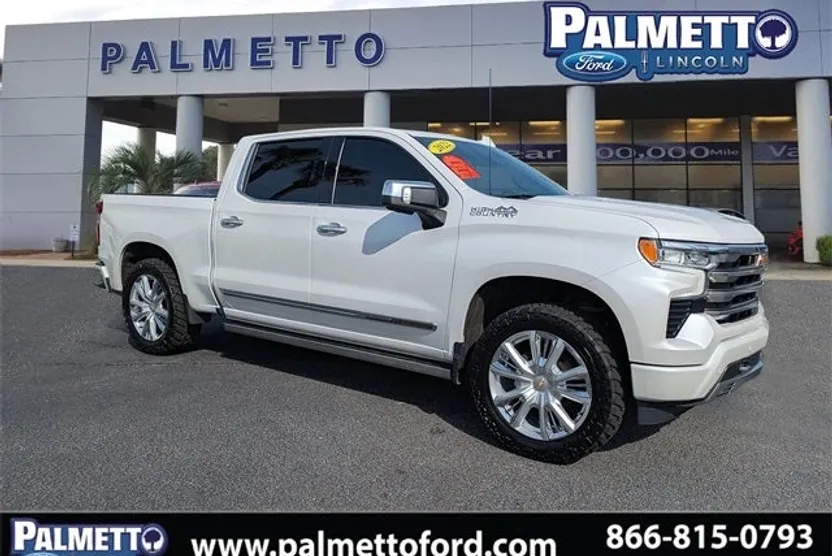 2022 Chevrolet Silverado 1500 High Country photo 1