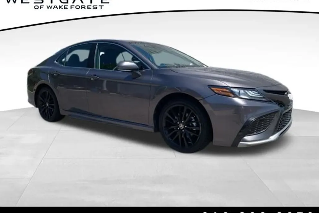 2023 Toyota Camry XSE photo 1