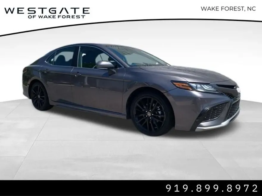 2023 Toyota Camry XSE photo 1