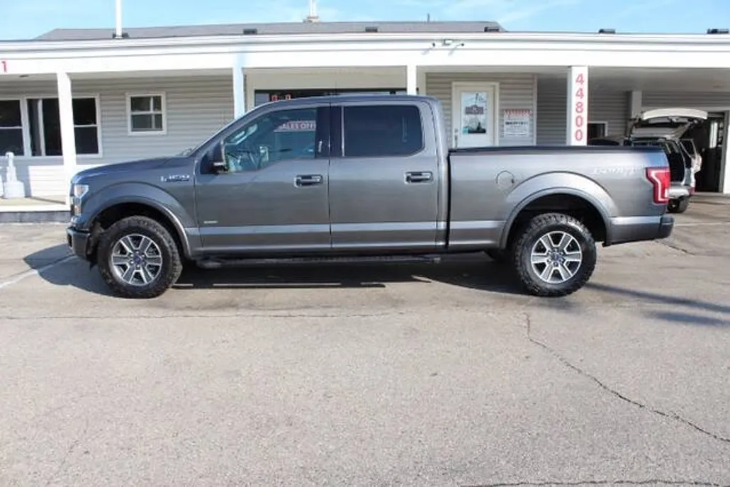 2016 Ford F-150 XLT photo 1