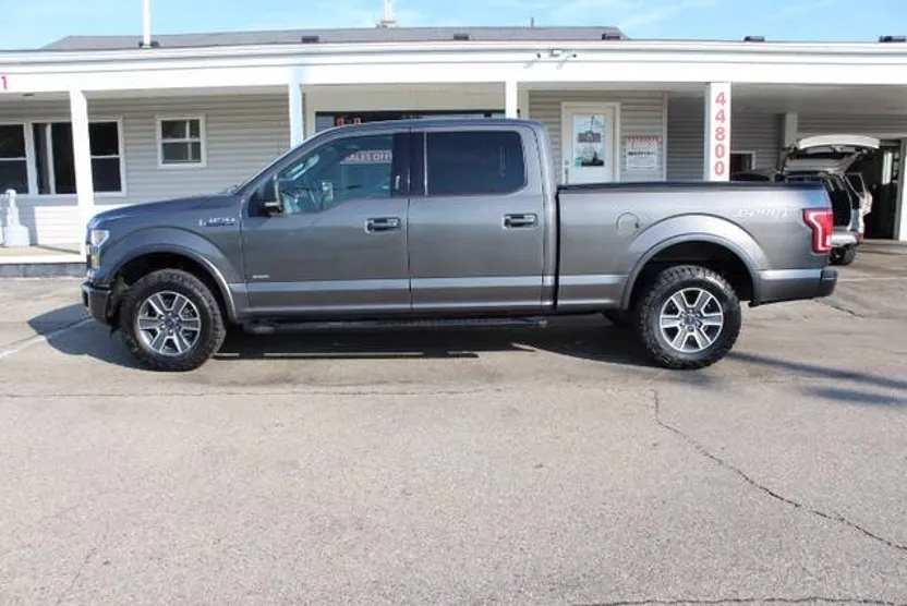 2016 Ford F-150 XLT photo 1
