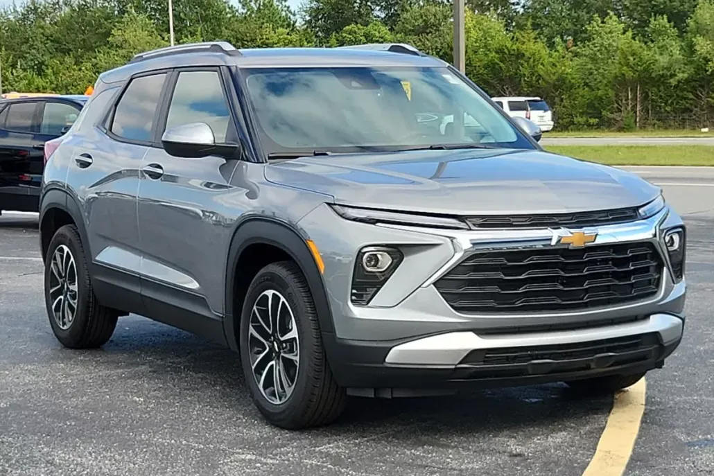 2026 Chevrolet Trailblazer LT photo 1