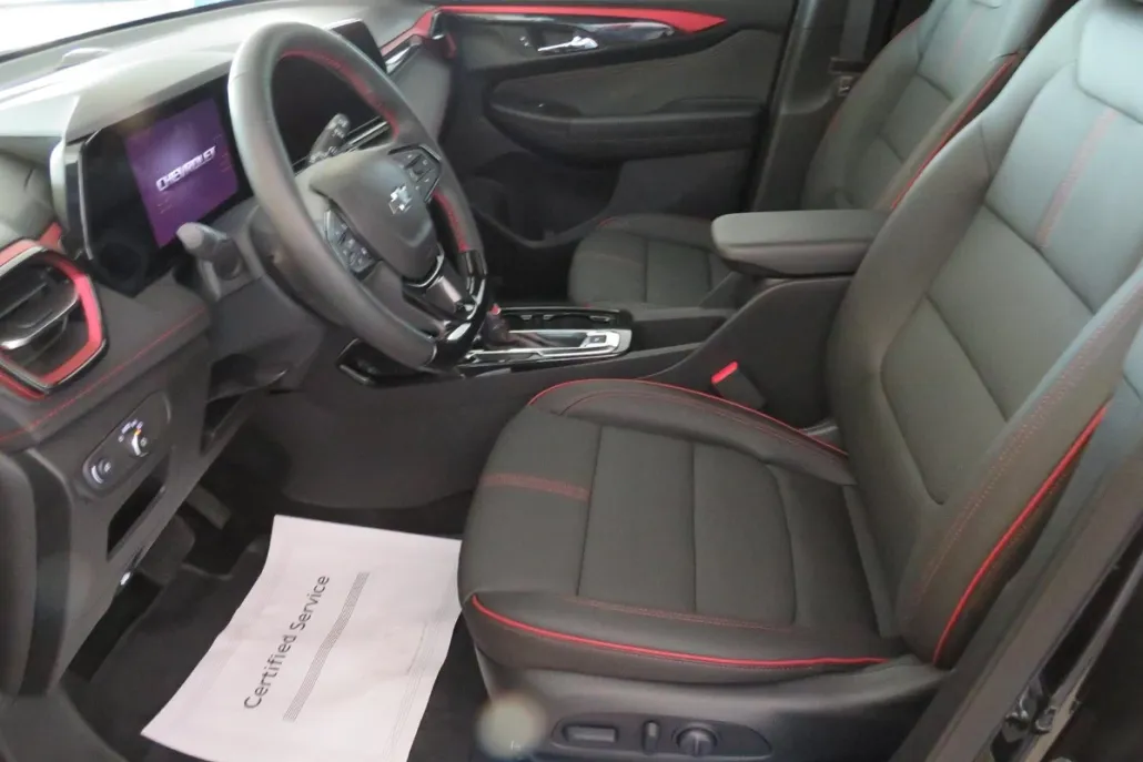2025 Chevrolet Trailblazer RS photo 1