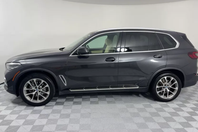 2022 Bmw X5 sDrive40i photo 1