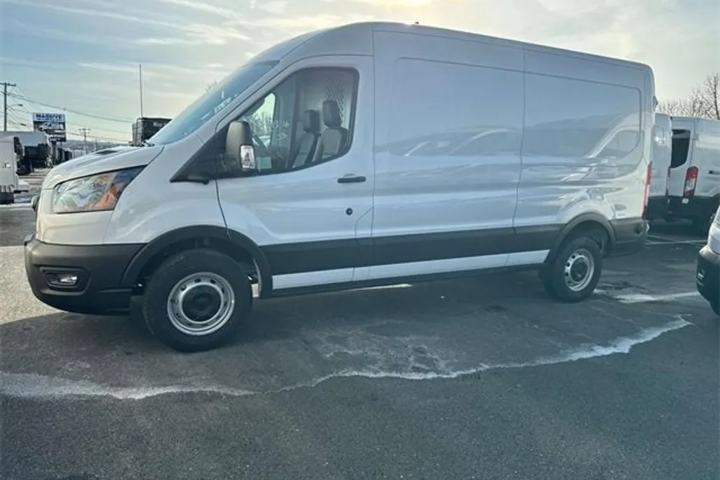 2024 Ford Transit photo 1