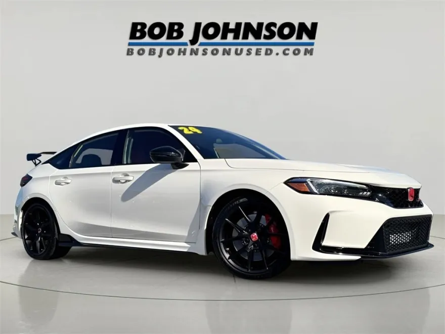 2024 Honda Civic Type R Hatchback photo 1