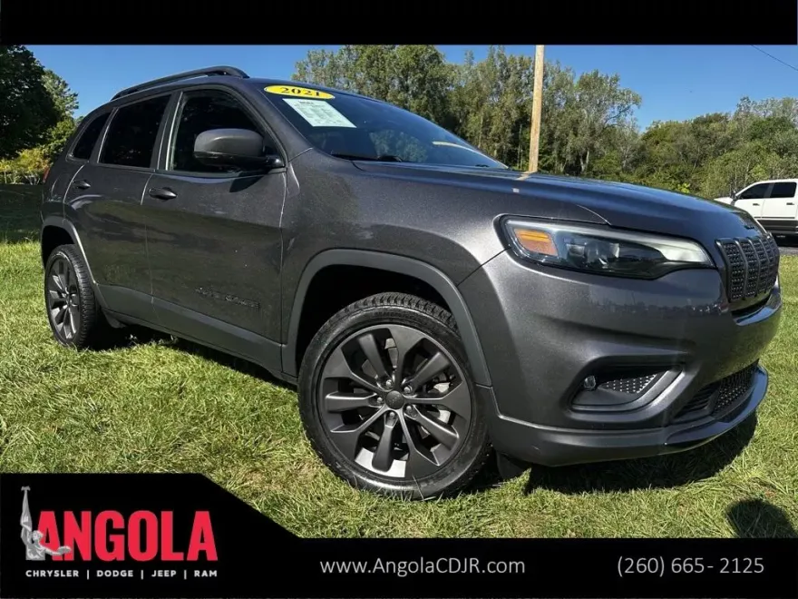 2021 Jeep Cherokee Altitude Latitude Lux photo 1