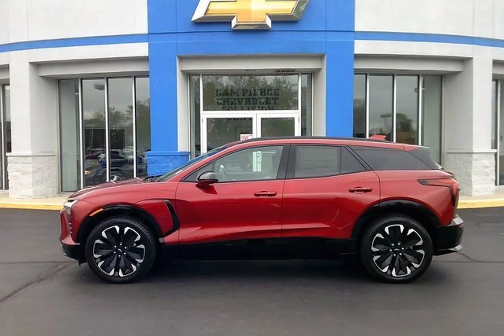 2025 Chevrolet Blazer EV RS photo 1