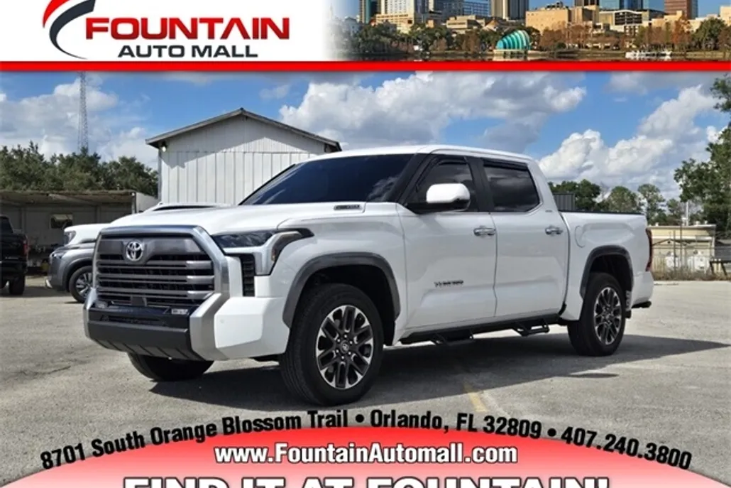 2025 Toyota Tundra Limited CrewMax photo 1