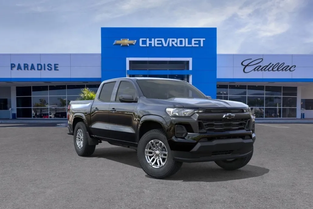 2025 Chevrolet Colorado Work Truck LT photo 1