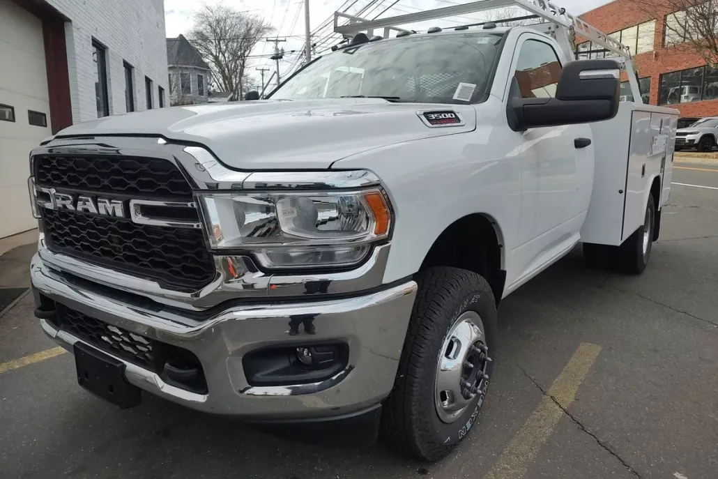 2024 Ram 3500 Tradesman photo 1