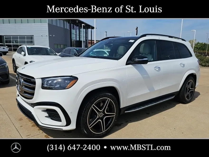 2025 Mercedes Benz GLS 450 4MATIC photo 1