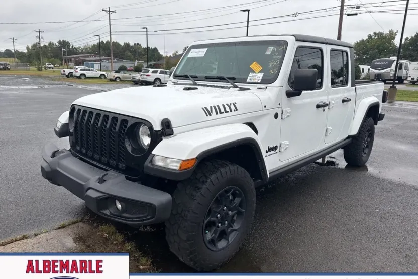 2023 Jeep Gladiator Willys photo 1