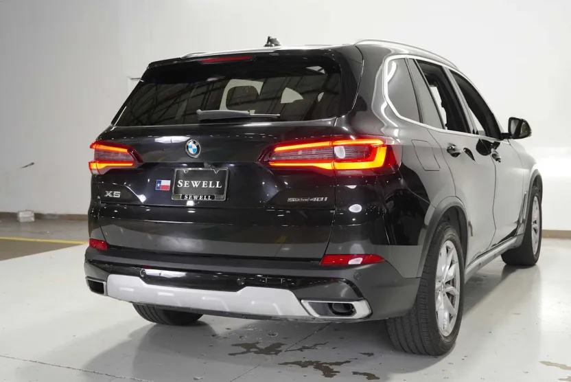 2022 Bmw X5 sDrive40i photo 1
