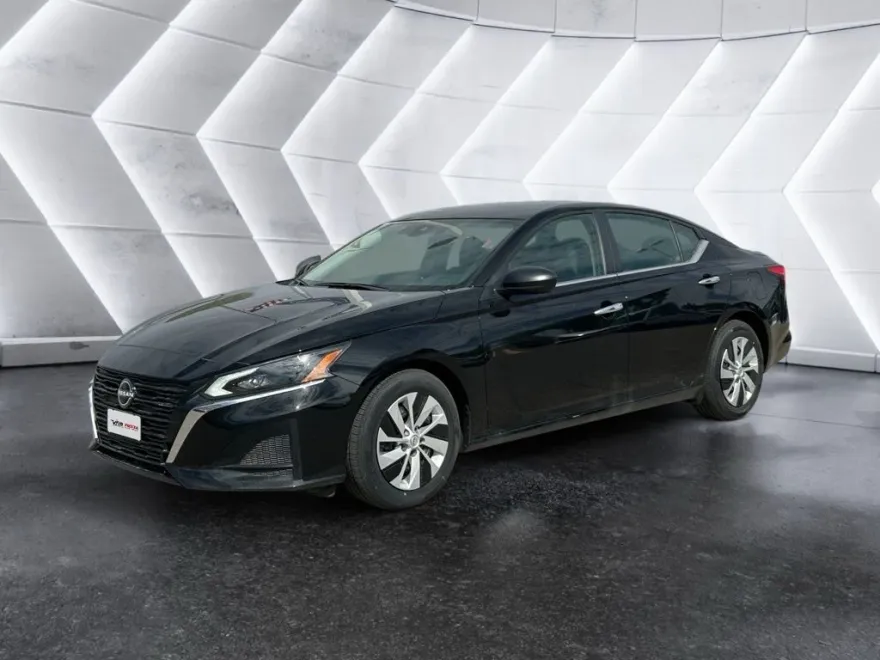 2025 Nissan Altima 2.5 S photo 1