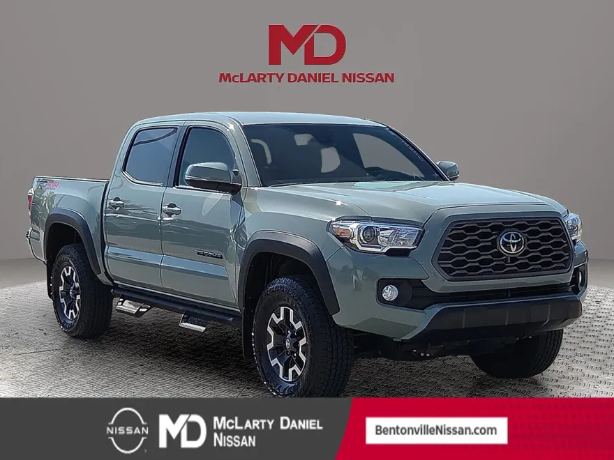 2022 Toyota Tacoma V6 photo 1