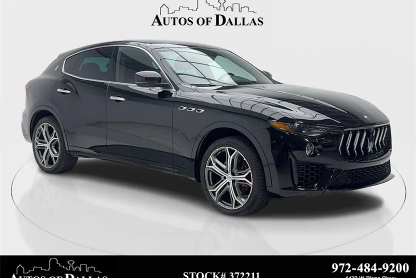 2021 Maserati Levante photo 1