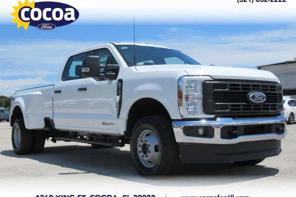 2025 Ford F-350 XL photo 1