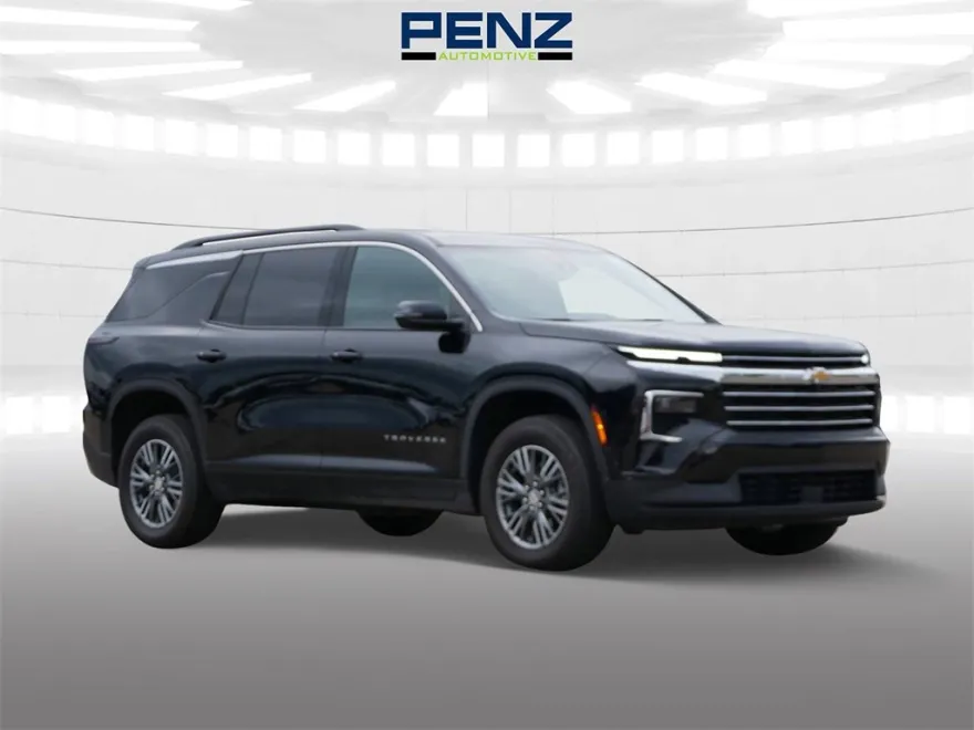 2025 Chevrolet Traverse photo 1