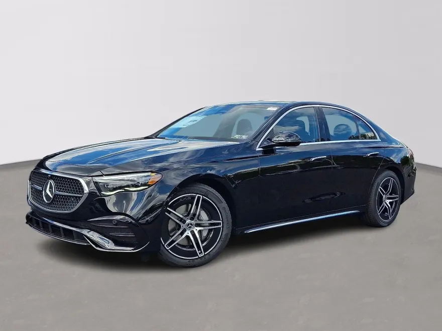 2026 Mercedes Benz E 4MATIC Sedan photo 1