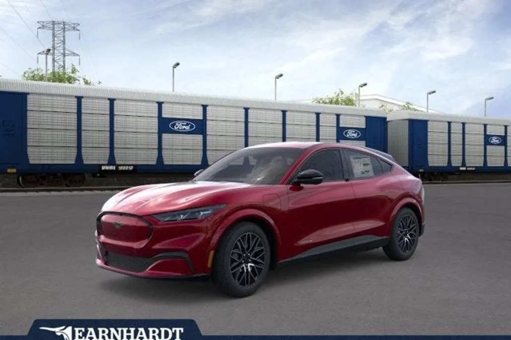 2025 Ford Mustang Mach-E Premium photo 1