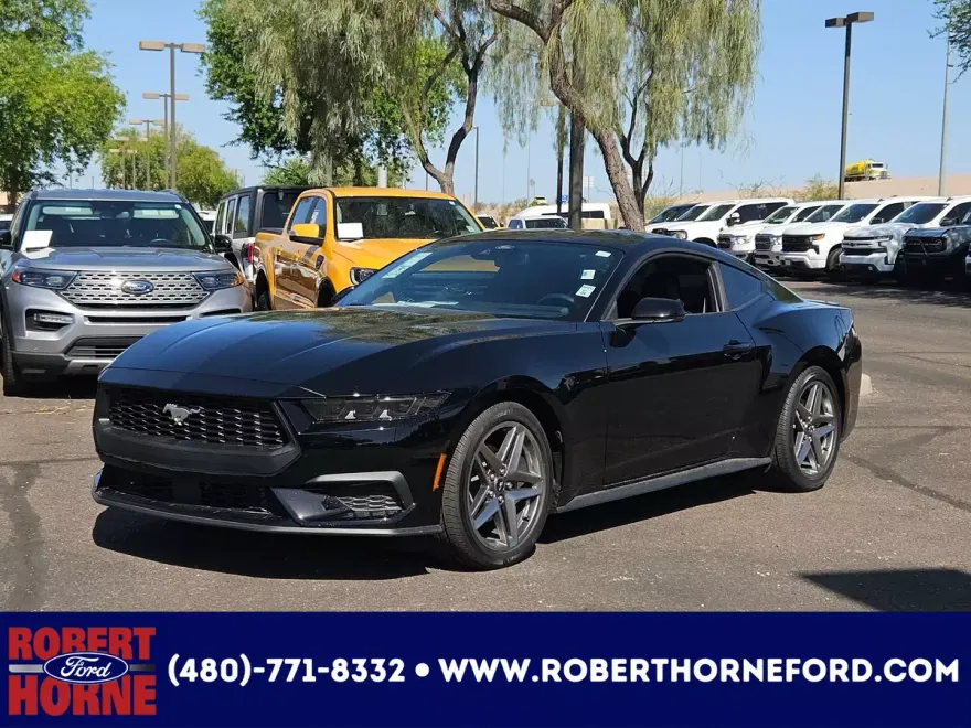 2025 Ford Mustang EcoBoost Premium photo 1