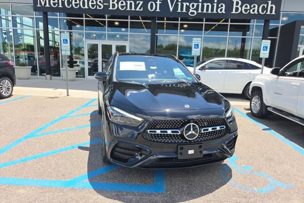 2025 Mercedes Benz GLA 250 photo 1