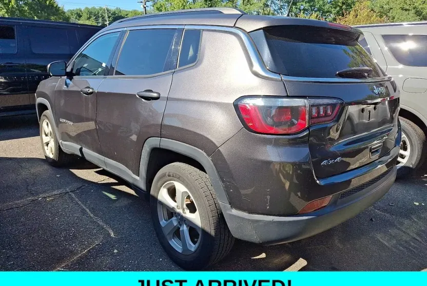 2019 Jeep Compass North Edition Latitude photo 1