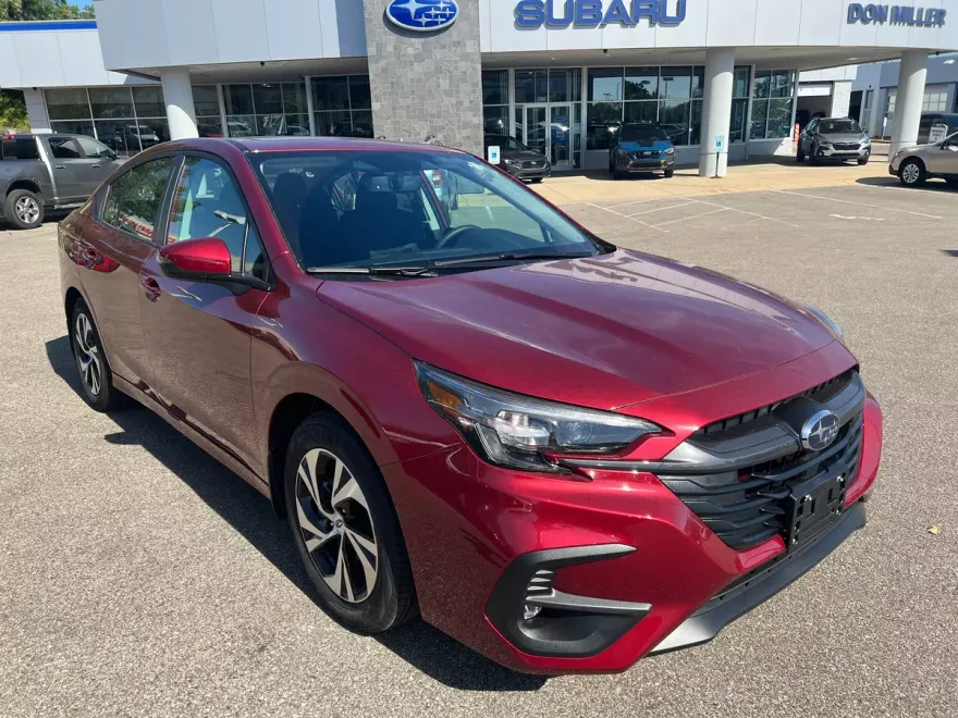 2025 Subaru Legacy Premium photo 1