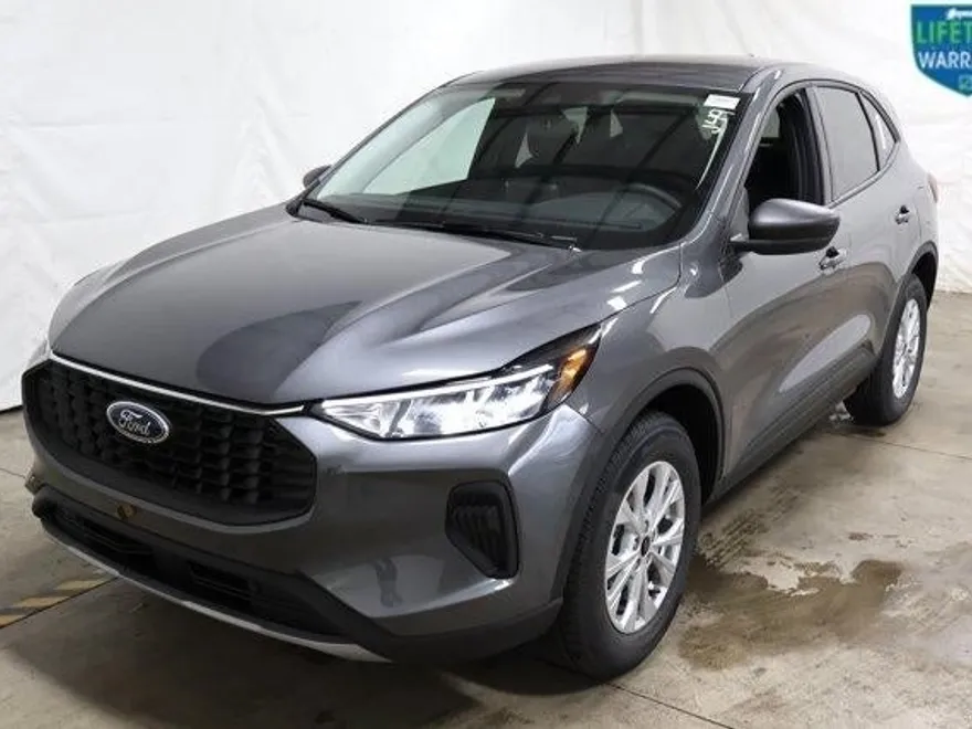 2025 Ford Escape Active photo 1