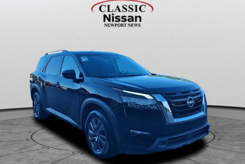 2024 Nissan Pathfinder SV photo 1