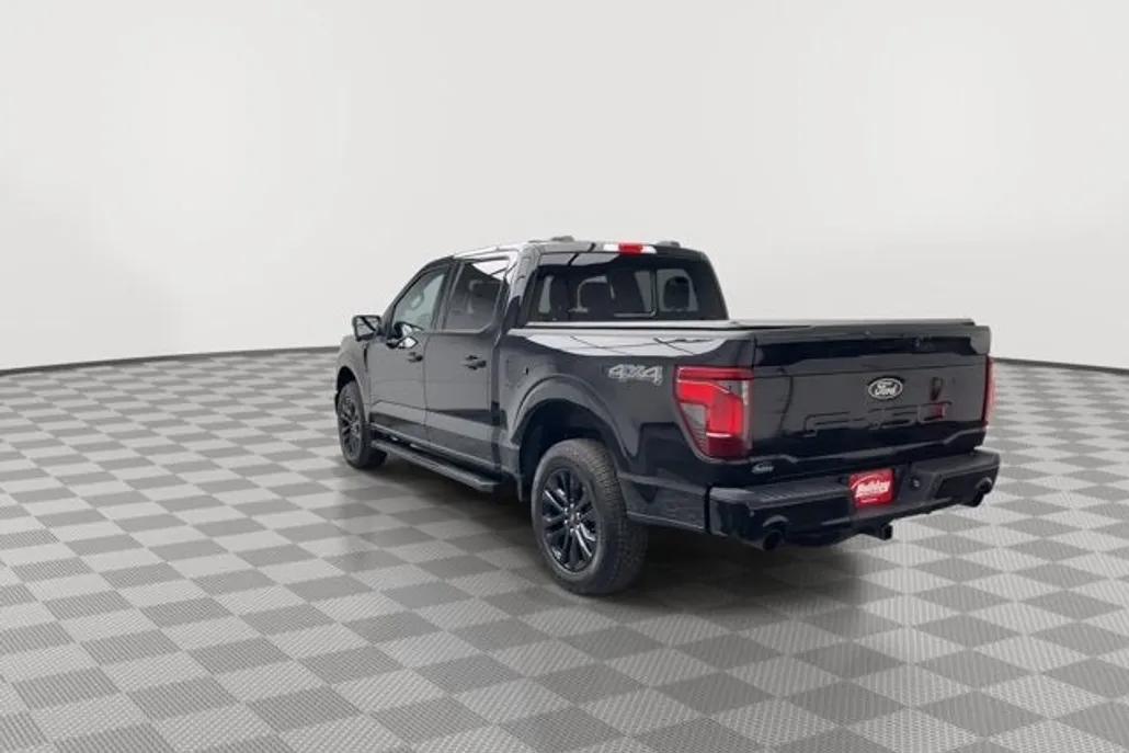 2024 Ford F-150 XLT photo 1
