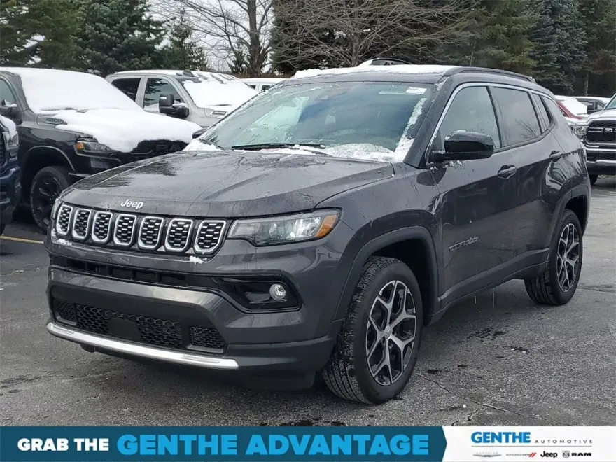 2024 Jeep Compass Limited photo 1