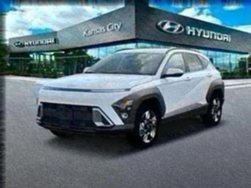 2025 Hyundai Kona SEL photo 1