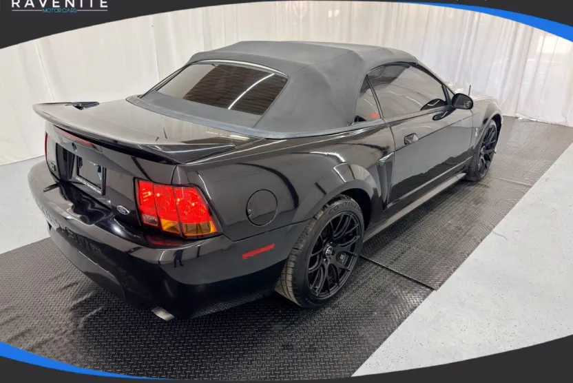 1999 Ford Mustang Cobra photo 1
