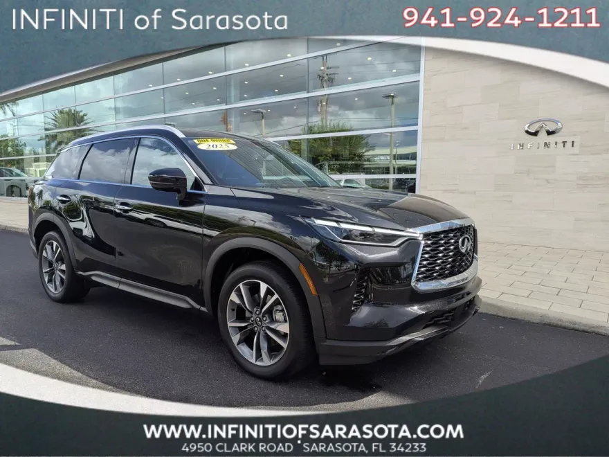 2025 Infiniti QX60 Luxe photo 1