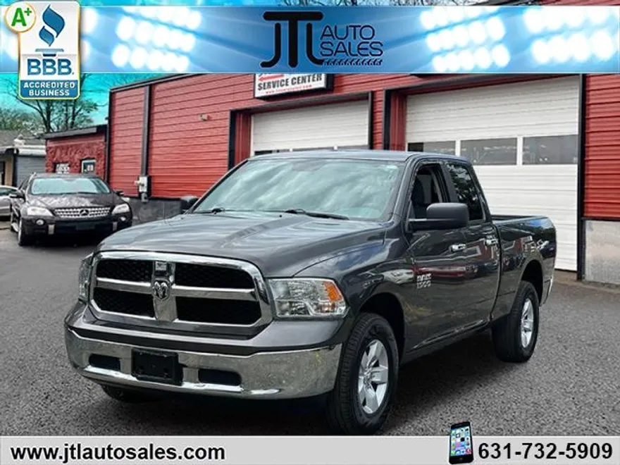 2017 Ram 1500 SLT photo 1