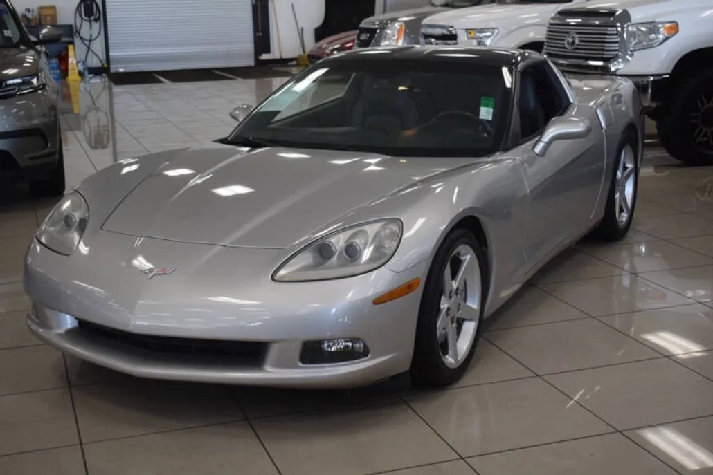 2005 Chevrolet Corvette photo 1