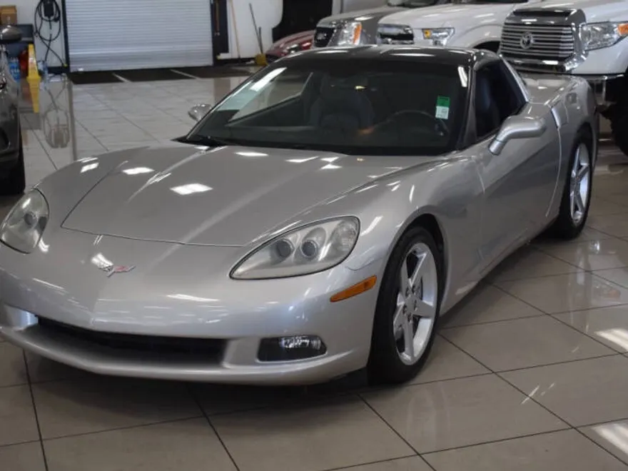 2005 Chevrolet Corvette photo 1