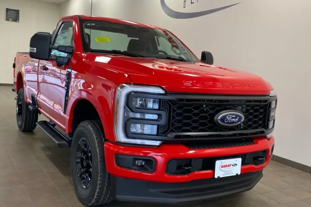 2025 Ford F-350 XL photo 1