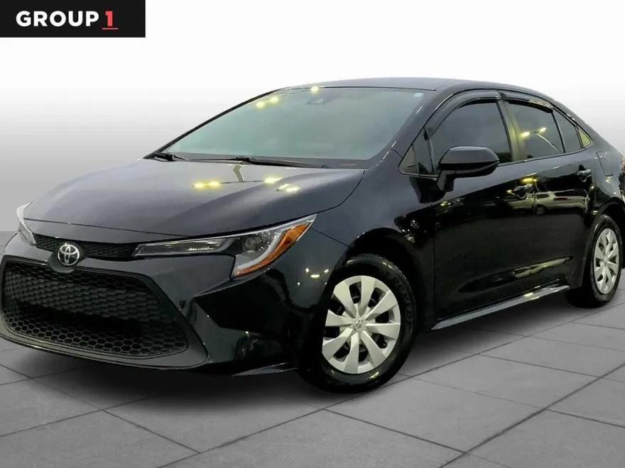 2022 Toyota Corolla L photo 1