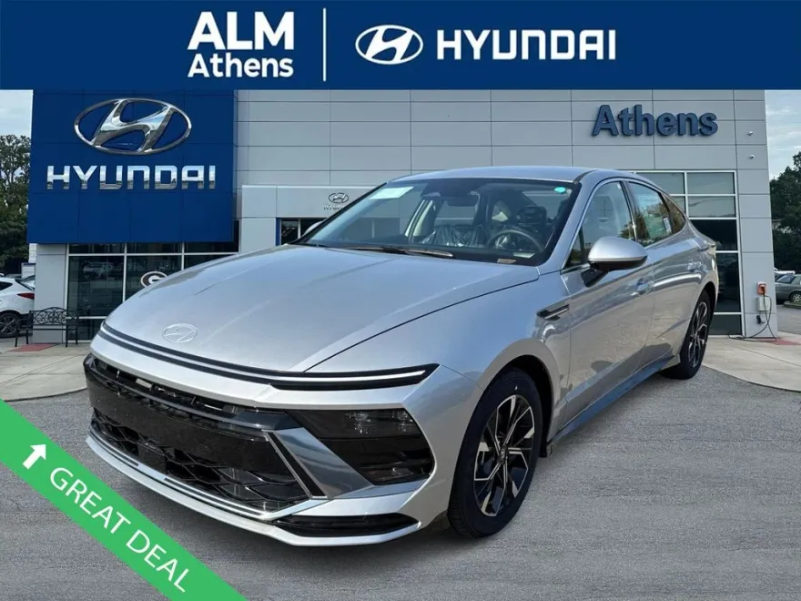2025 Hyundai Sonata SEL photo 1
