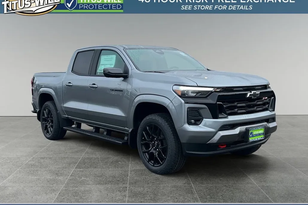 2025 Chevrolet Colorado Z71 photo 1