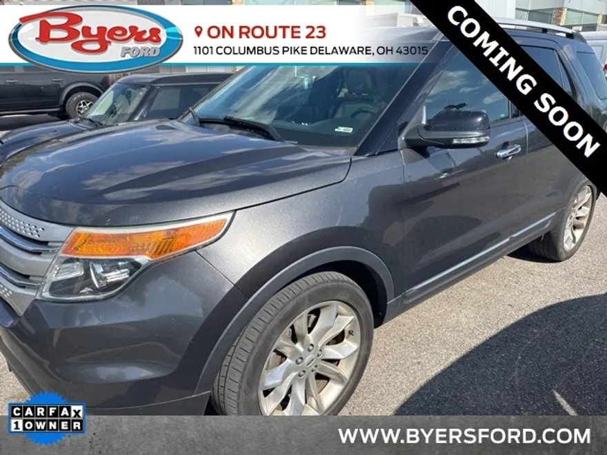 2015 Ford Explorer XLT photo 1