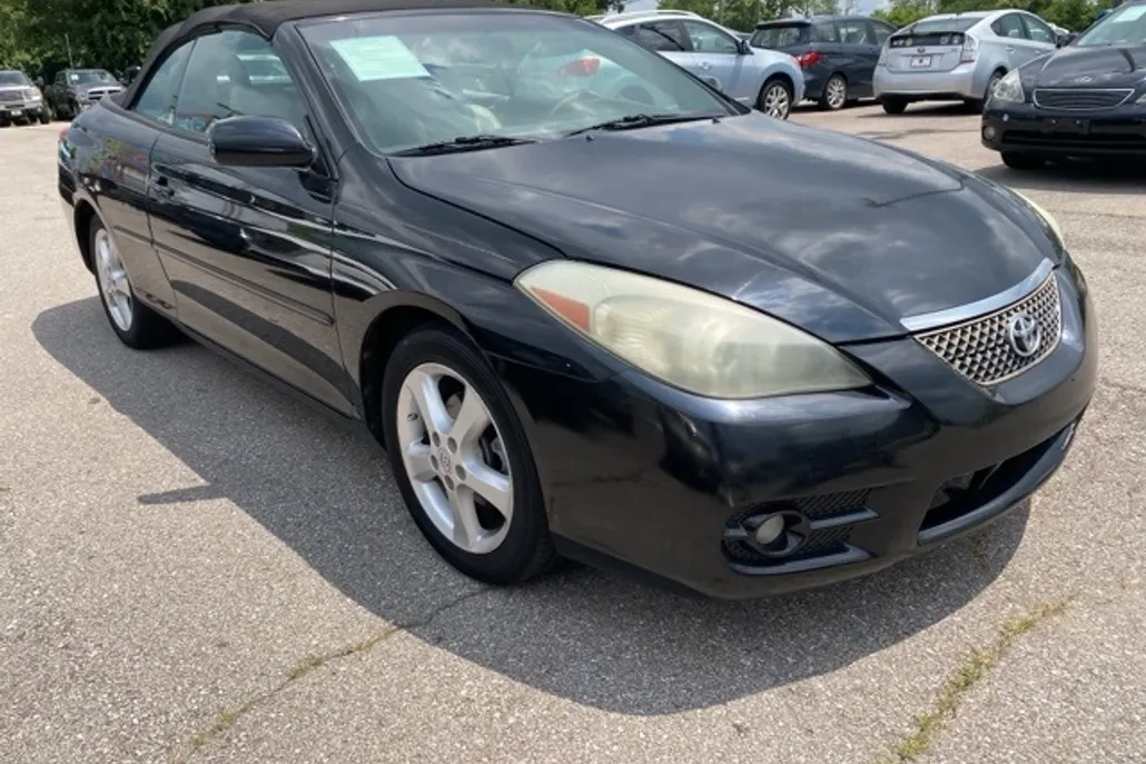2007 Toyota Camry Solara SLE photo 1