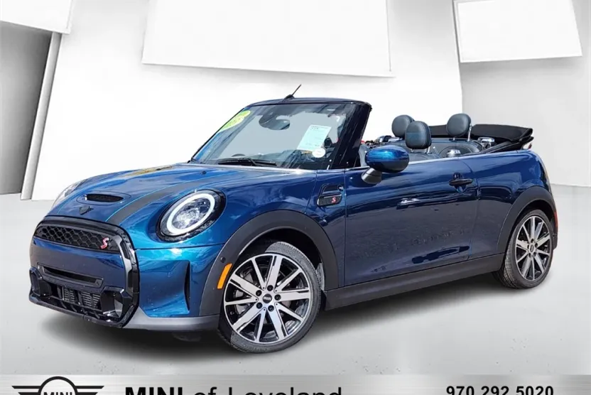 2023 Mini Cooper Convertible S photo 1