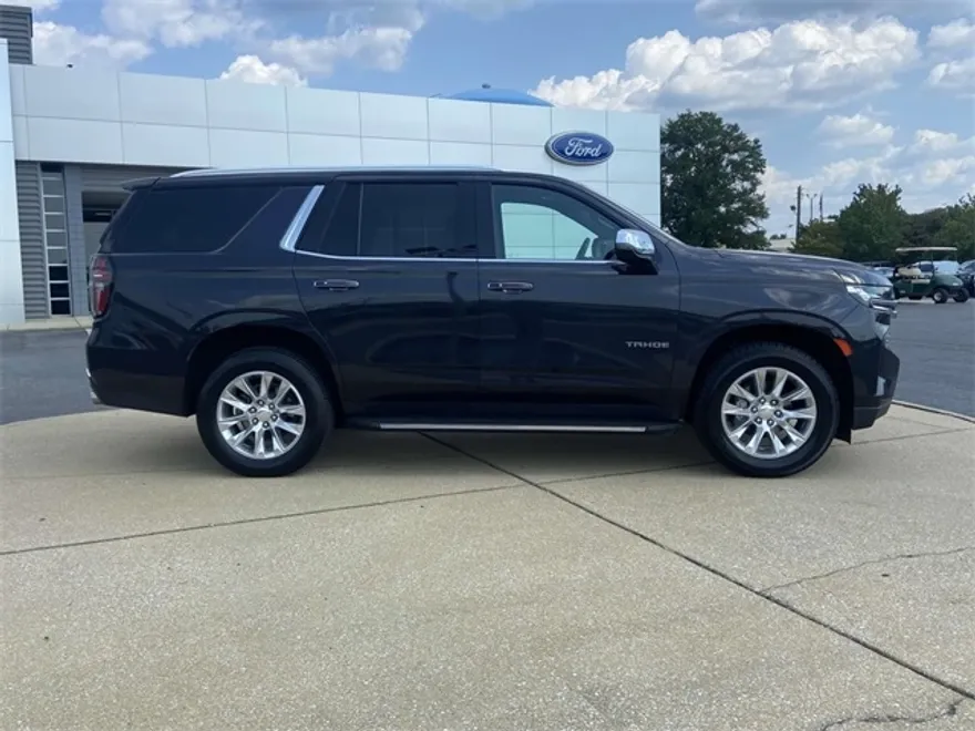 2023 Chevrolet Tahoe Premier photo 1
