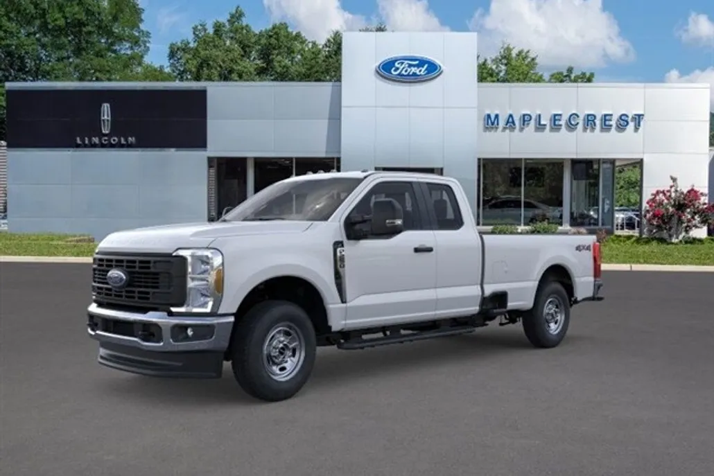2025 Ford F-250 photo 1