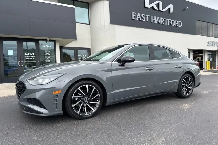 2020 Hyundai Sonata SEL Plus photo 1