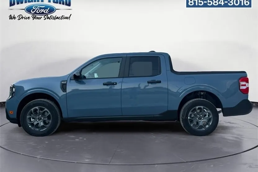 2025 Ford Maverick XLT photo 1